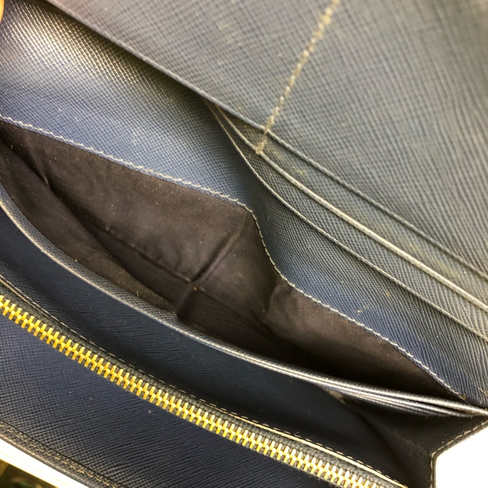Authentic Prada Wallet - Picture 4 of 8